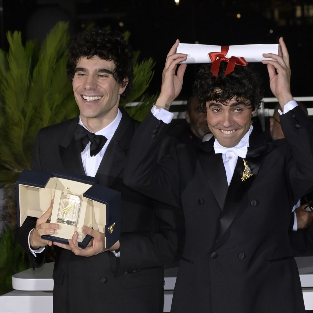 Antonio Banderas se rinde al éxito de Los Javis en Cannes: "Enhorabuena, hacéis historia"