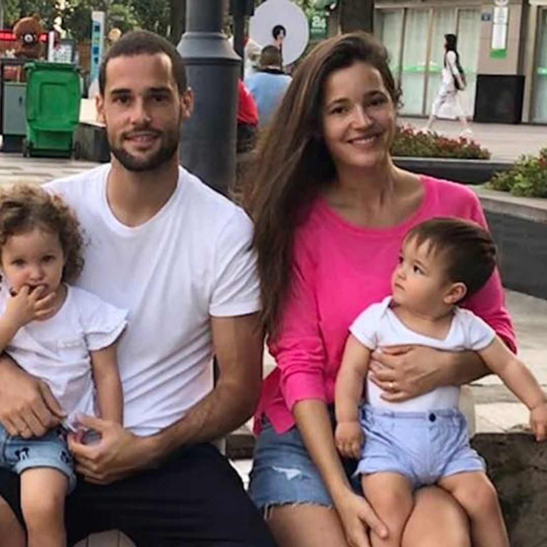¡Mejor con papá! La divertida tarde de juegos de Matilda, la hija de Malena Costa y Mario Suárez