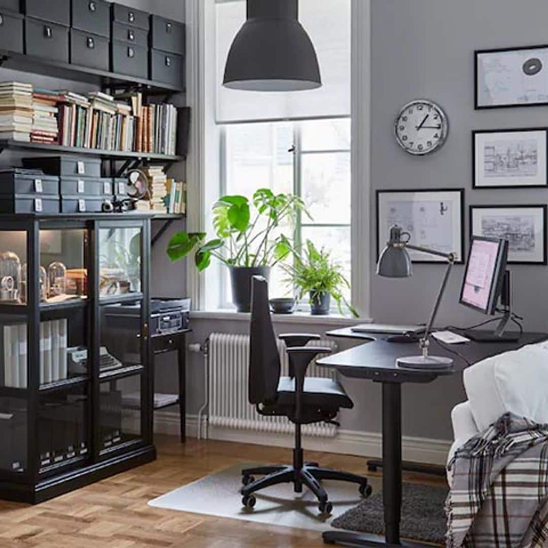 Ideas para decorar un salón con mesa de trabajo