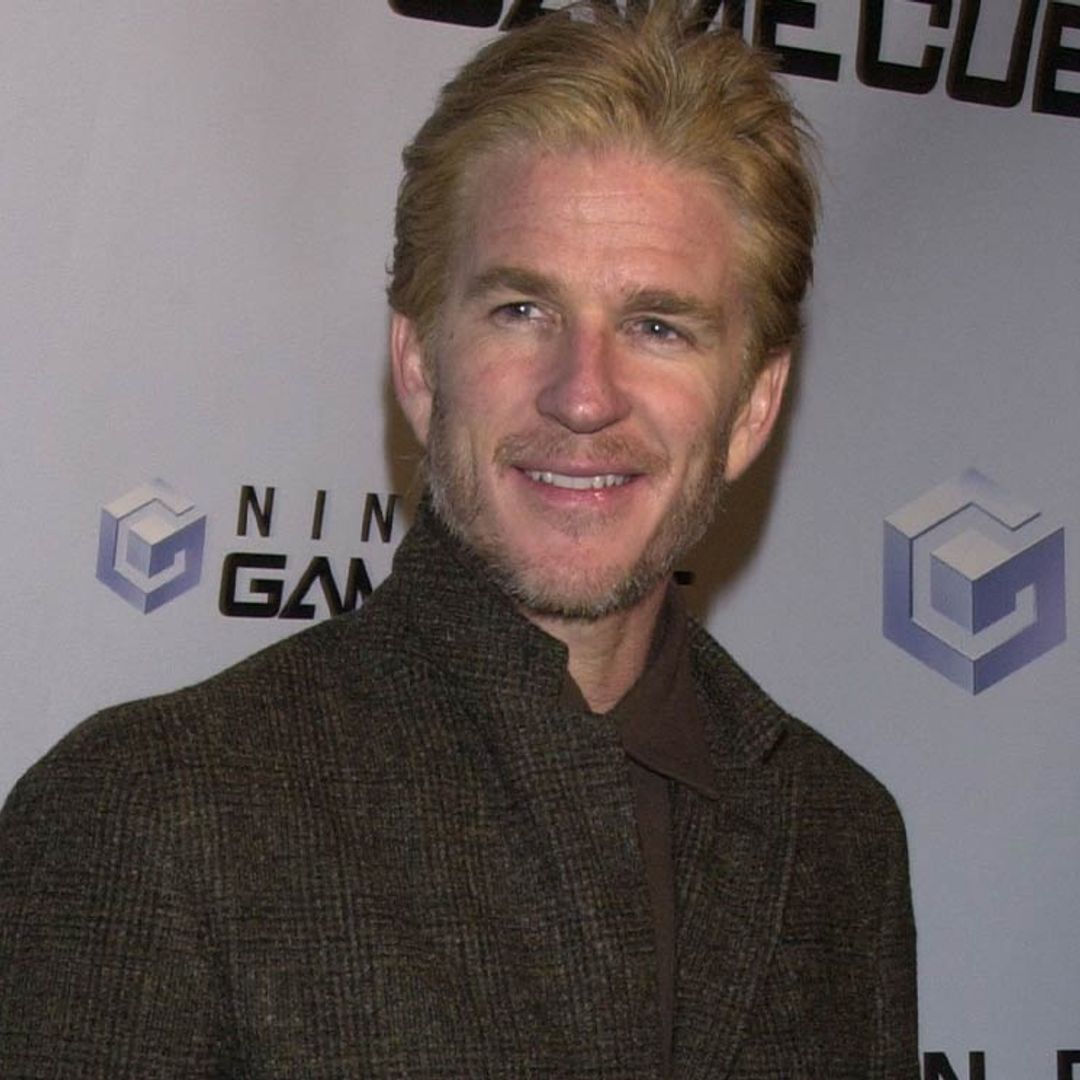 Matthew Modine se rinde ante la top Brenda Schad