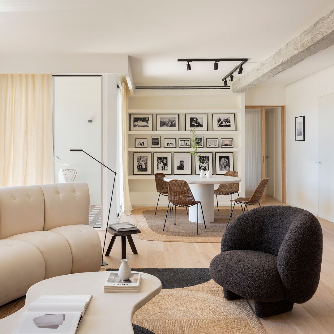 De vivienda fragmentada a espacio abierto: la transformación de este piso de 180 m² en Chamartín con curvas, luz y materiales naturales