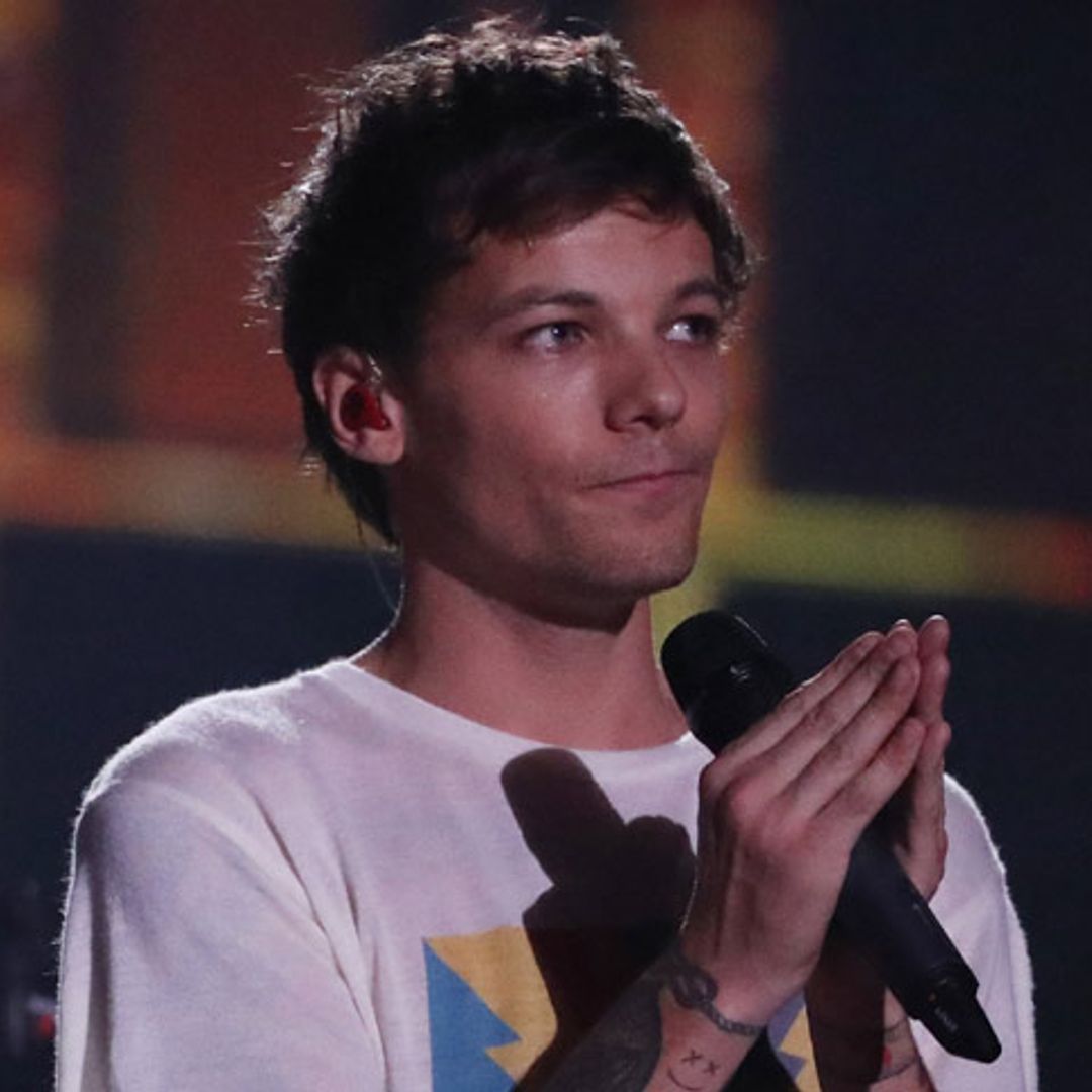 La emotiva actuación de Louis Tomlinson en pleno duelo por la muerte de su madre