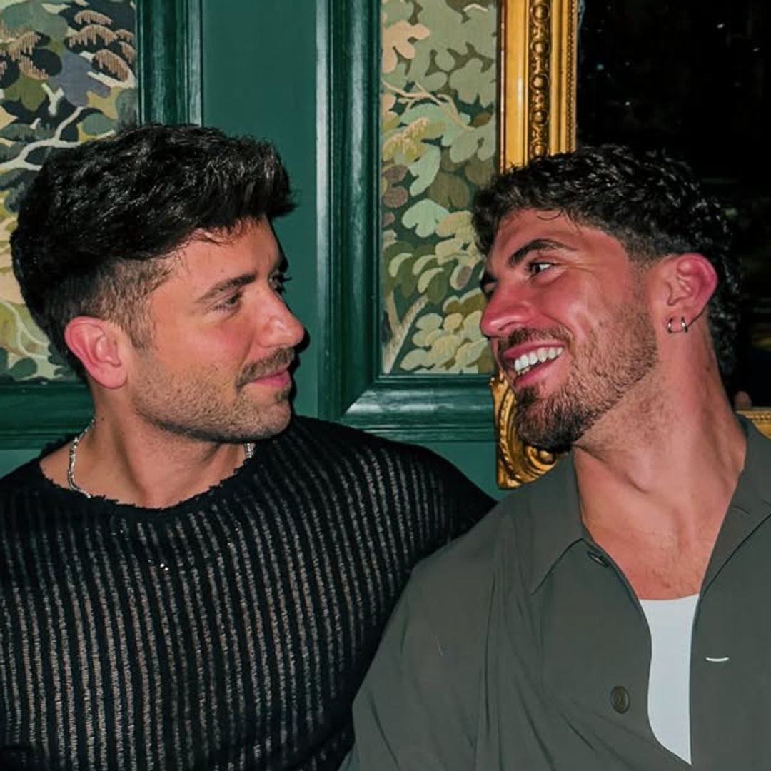 La reflexión de Pablo Alborán sobre el amor cuando vive su mejor momento con Juan Sesma: "Una mirada en el momento justo"