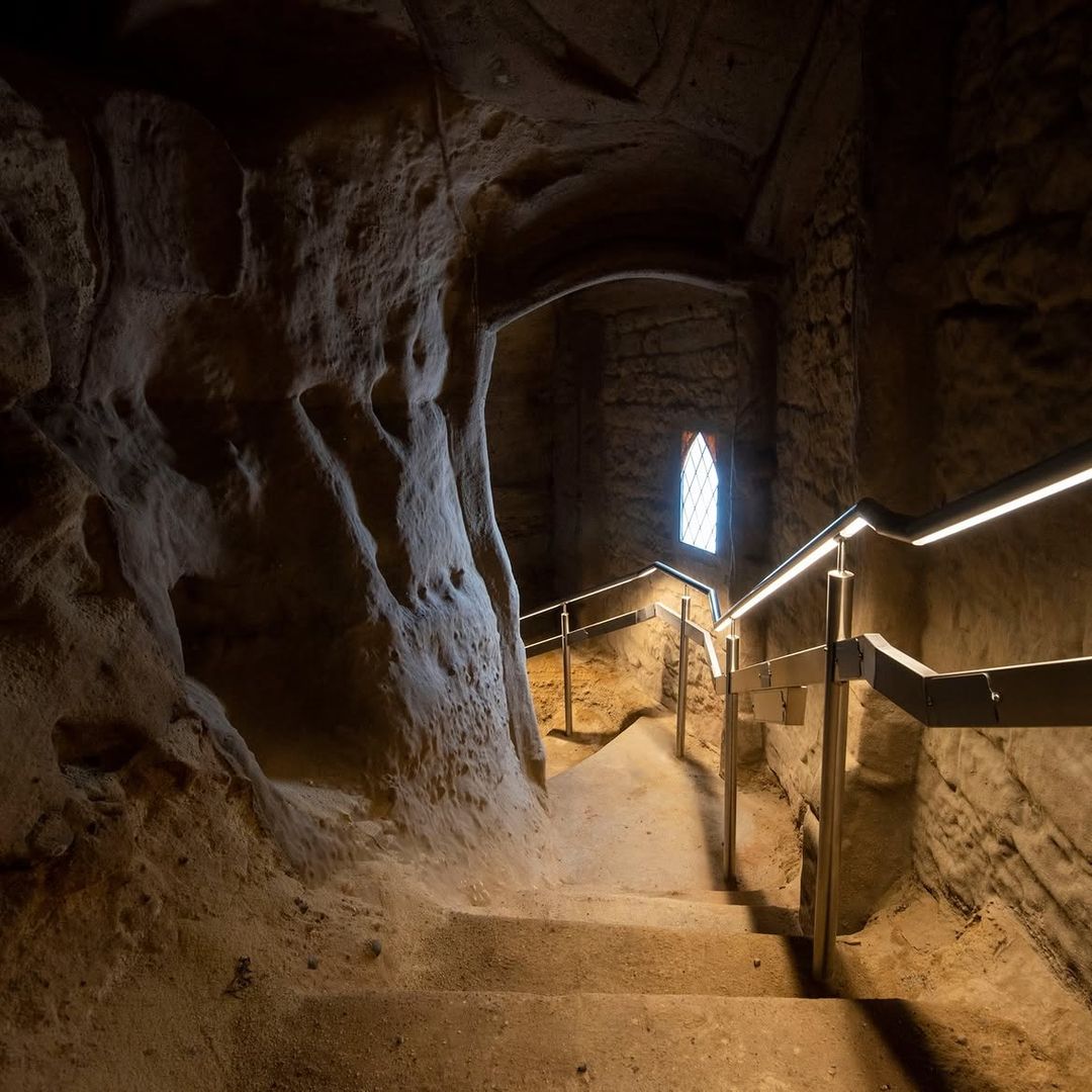 Cuevas de Nottingham, Inglaterra