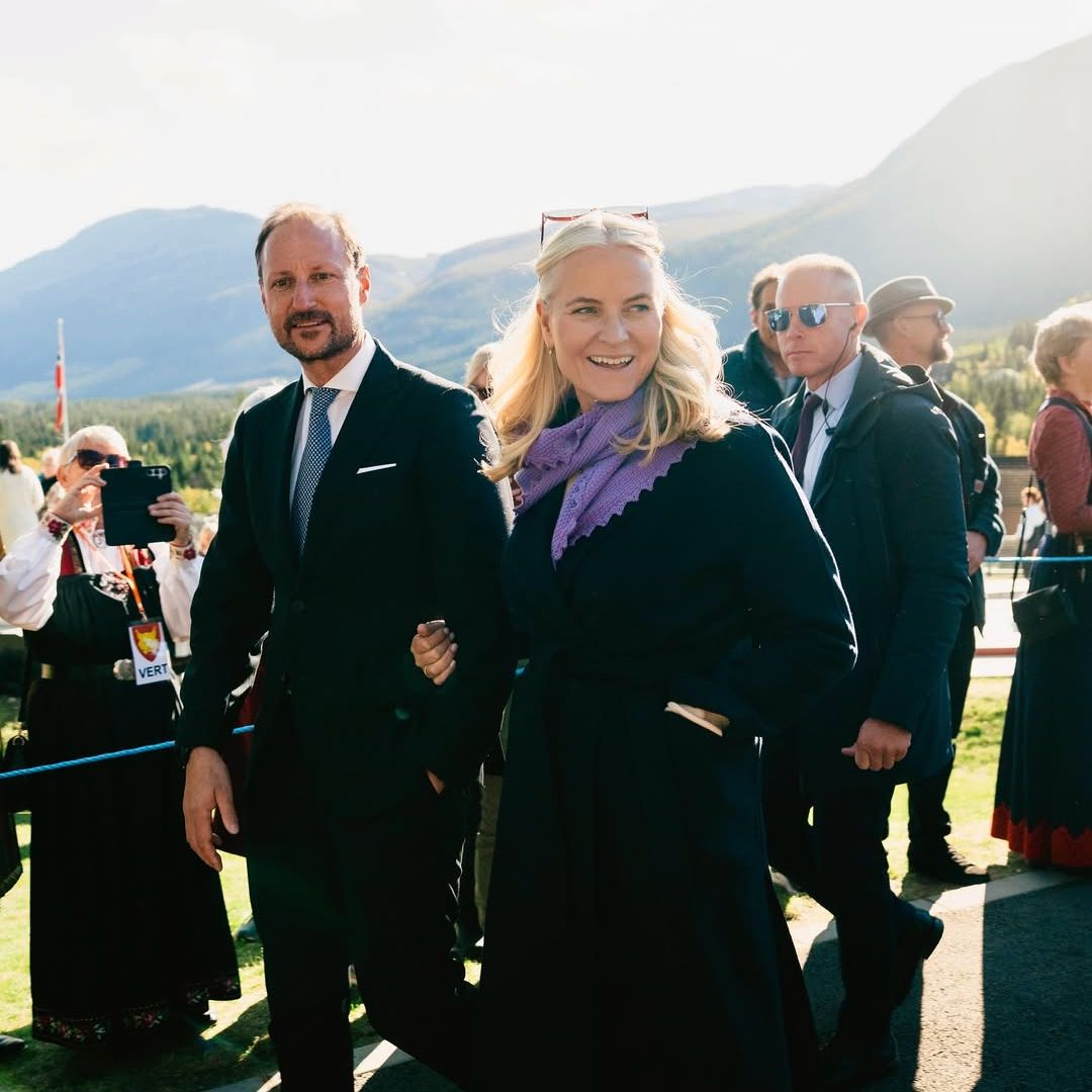 El príncipe Haakon de Noruega anuncia que se tomarán medidas contra el polémico documental de su hermana, la princesa Marta Luisa