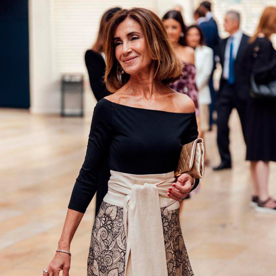 Loles, la madre de la novia más viral que arriesgó con un look negro en la boda: "Más que impresionar, quería transmitir elegancia"