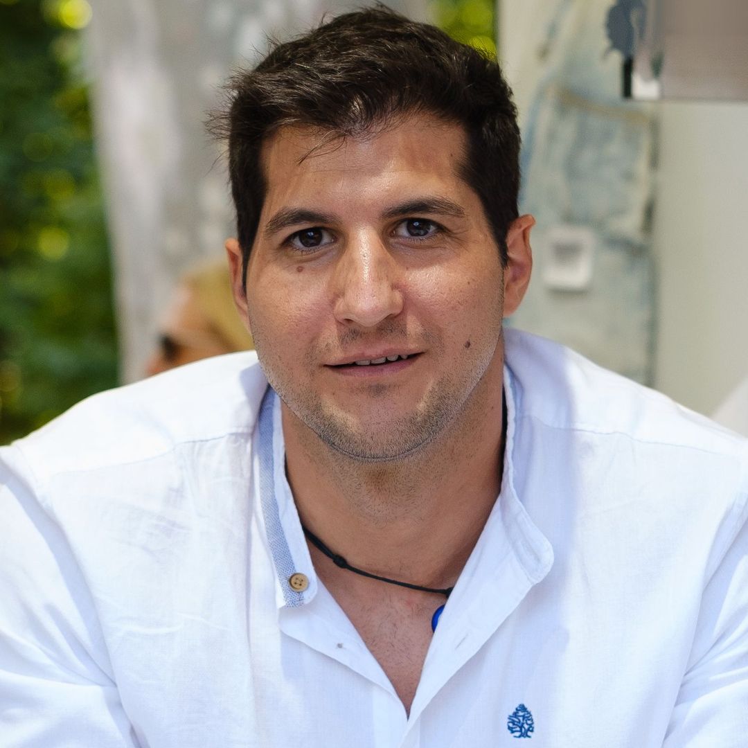 El comunicado de Julián Contreras, muy enfadado tras publicarse "conversaciones privadas que expresamente se pidió que no se difundieran"