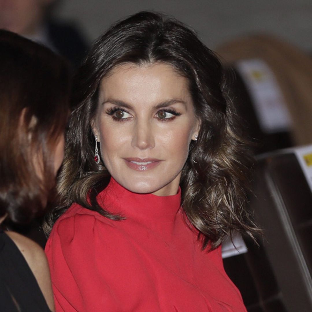 La reina Letizia preside la entrega de los Premios de la Moda en su gran día