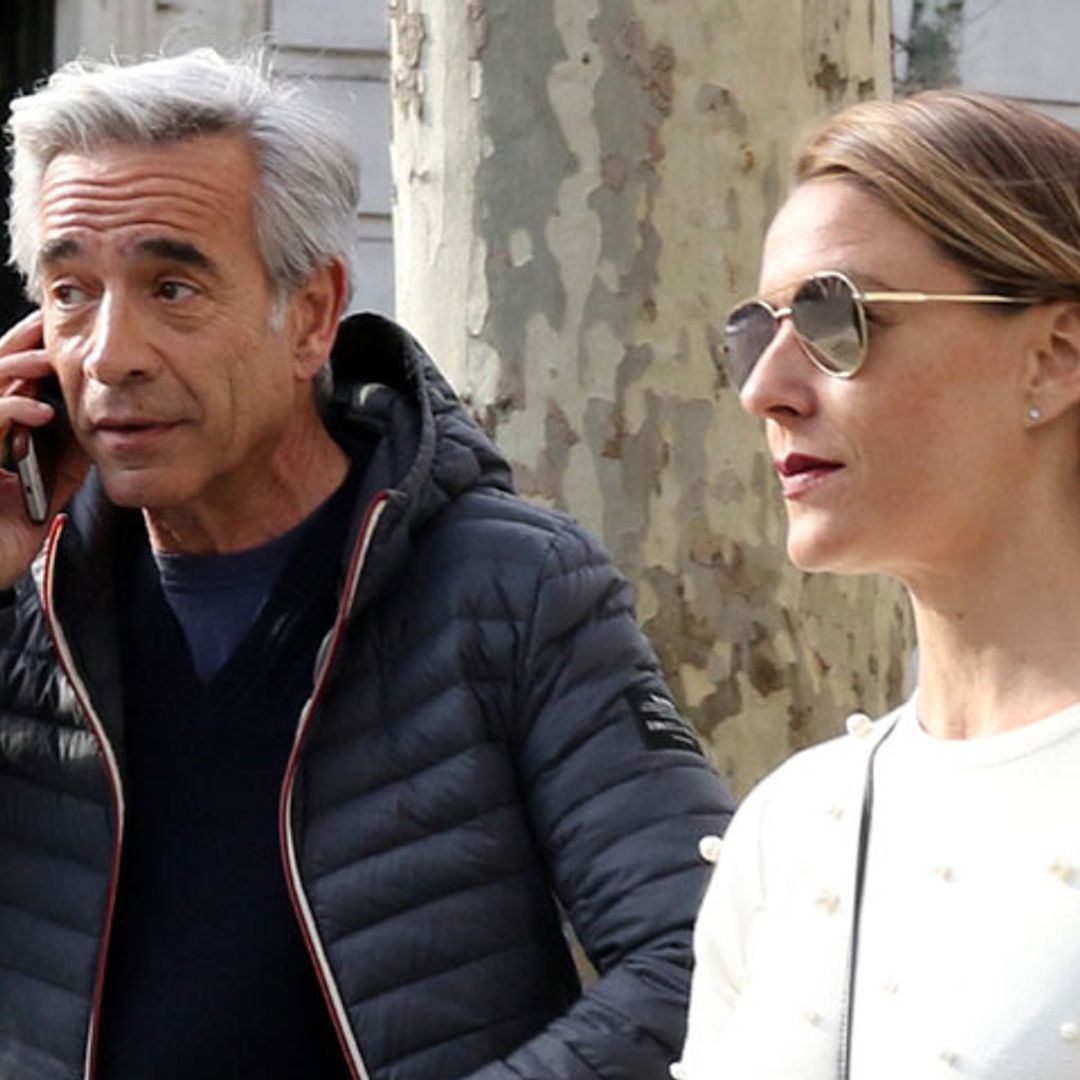 Imanol Arias e Irene Meritxell lucen sus alianzas en su primera aparición tras su boda secreta