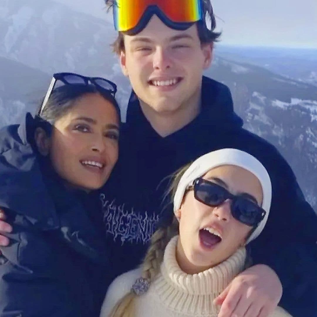 La reacción de Linda Evangelista al ver a su hijo de vacaciones con Salma Hayek y su hermanastra