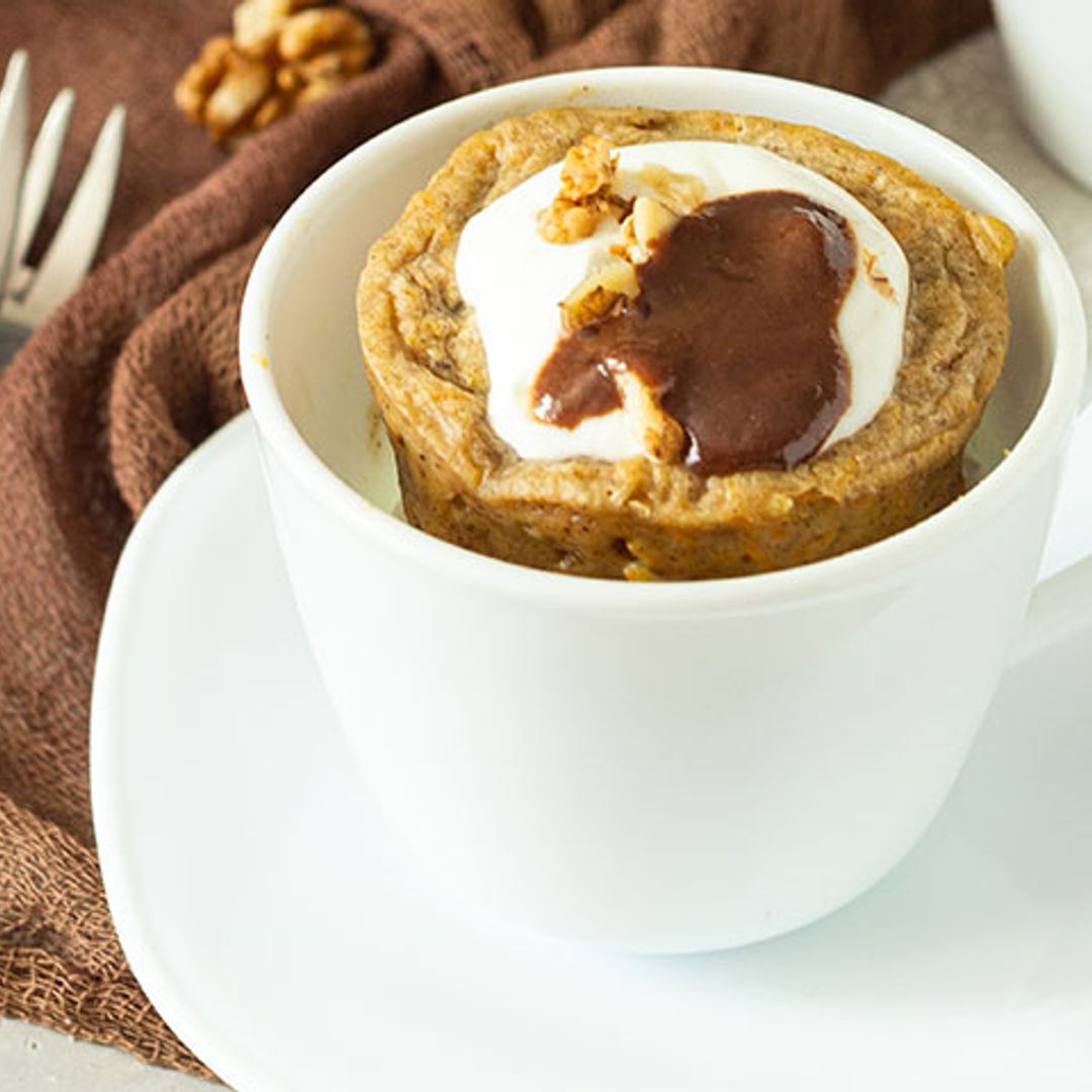 'Mug cake' de tarta de zanahoria