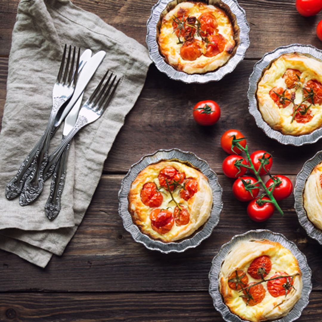 Tartaletas tomate y queso de cabra