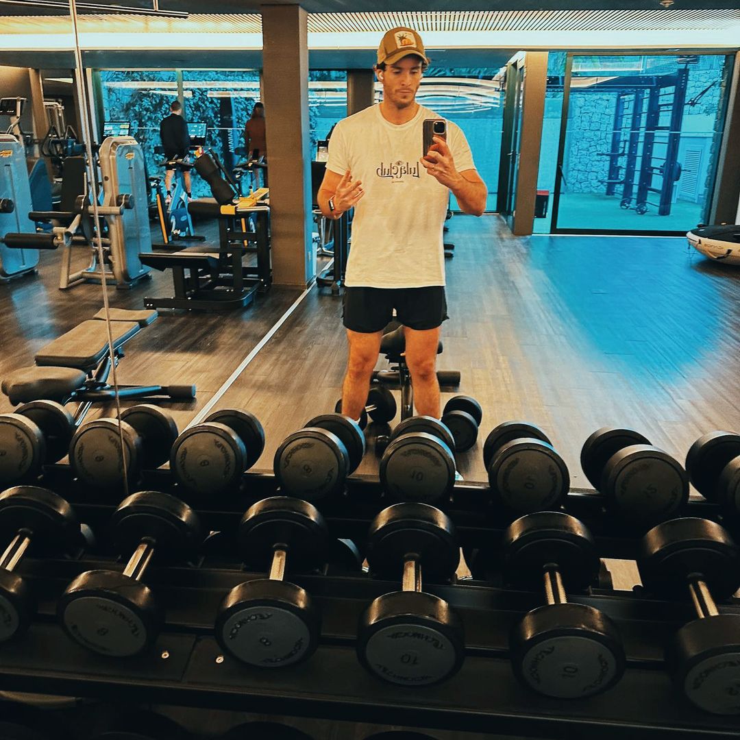 Íñigo Onieva es un amante de los deportes y la vida saludable