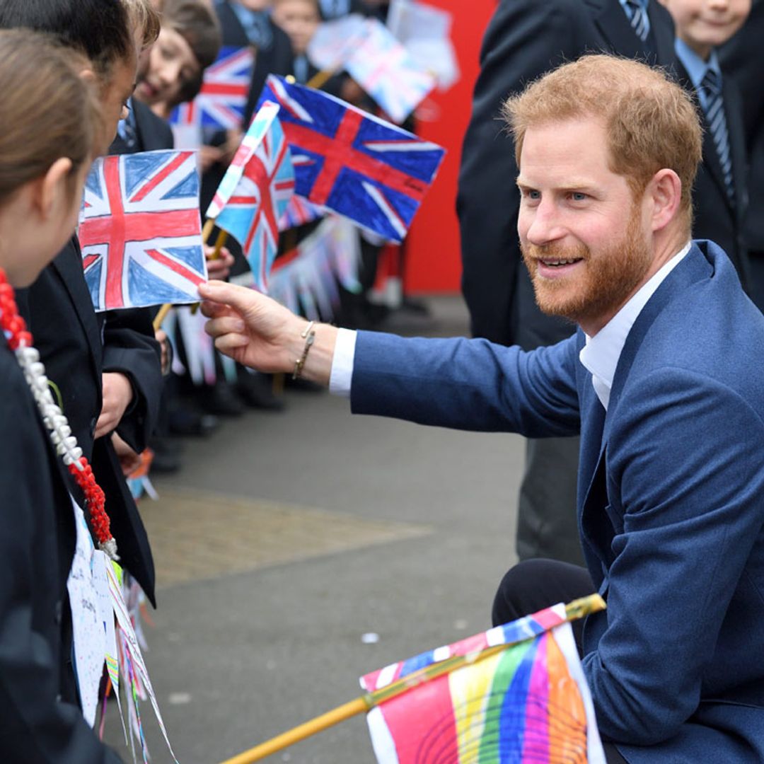Así es como Harry convenció a unos niños que no se creían que era él