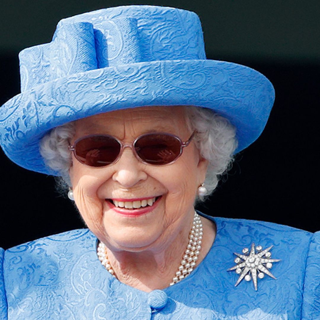 La confidente de Isabel II desvela los secretos de la reina