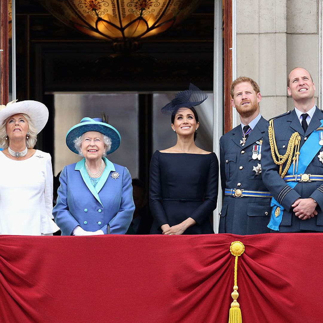 La Reina y los príncipes Carlos y Guillermo, dispuestos a buscar una solución para Harry y Meghan