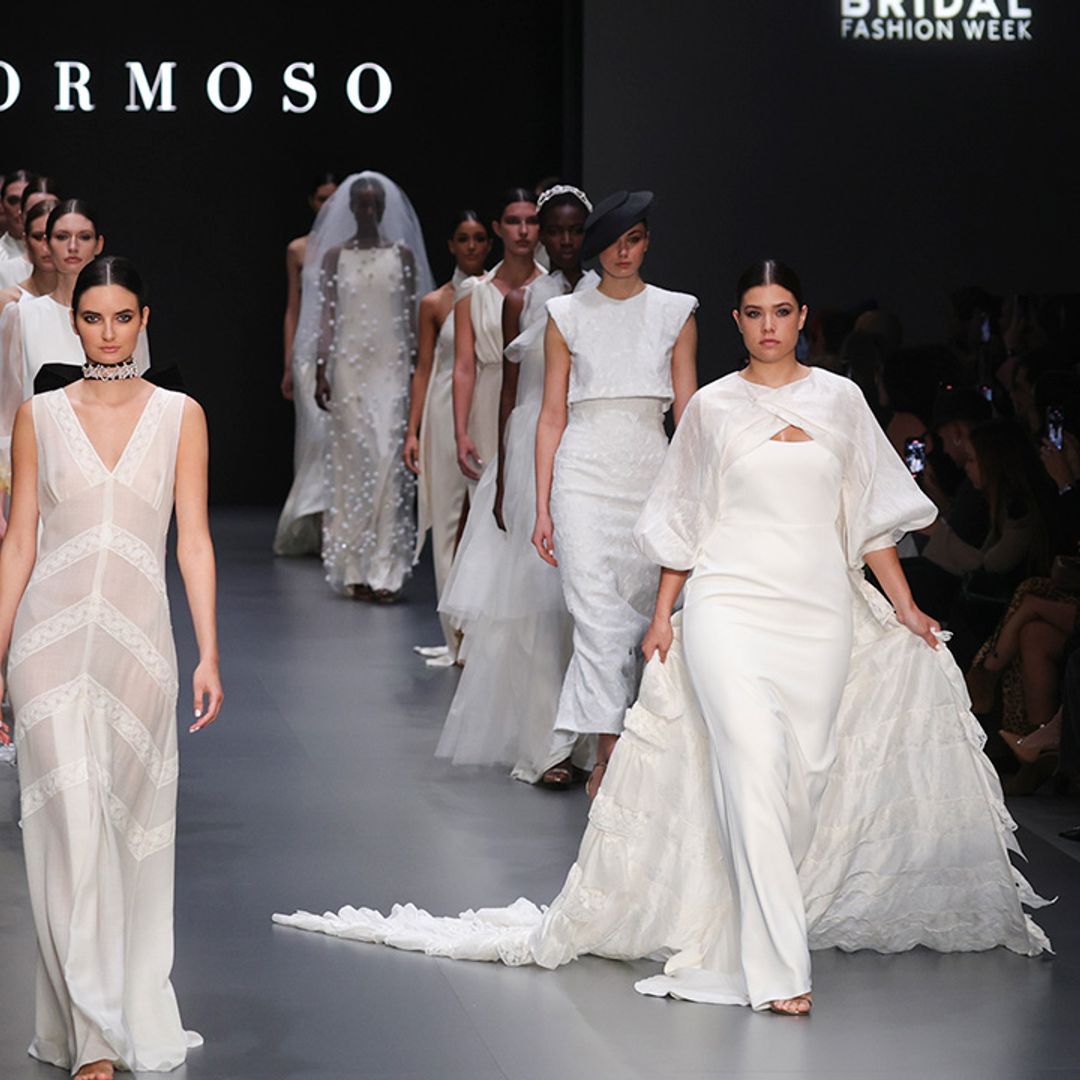 Vestidos de novia sencillos con tejidos fluidos y texturas especiales, la propuesta de Formoso