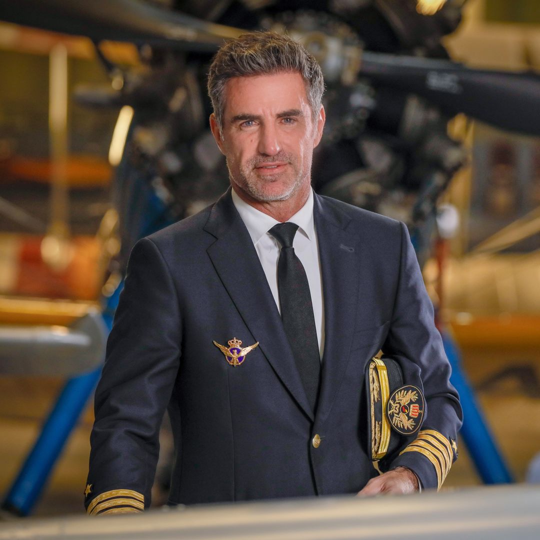 Perico Durán, el comandante viral, nos enseña cómo superar el pánico al avión: "Hay una clave fundamental, no dejar de volar"