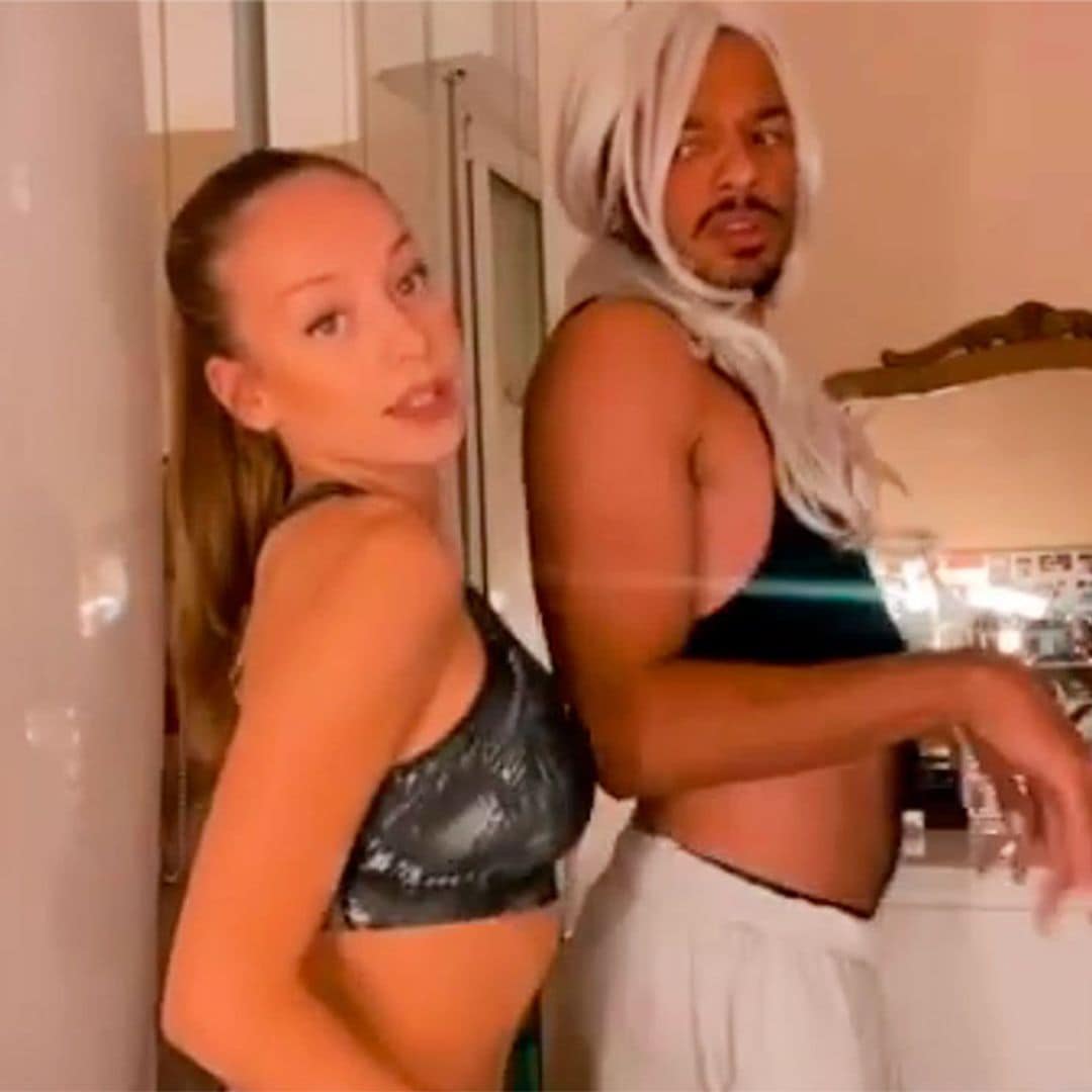 Ester Expósito se une a un compañero de 'Élite' para parodiar ¡su propio baile viral!