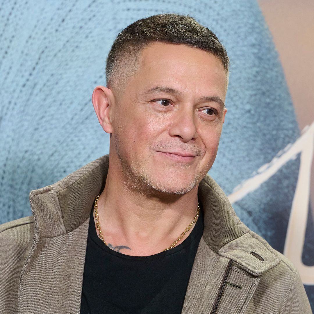 Alejandro Sanz confiesa la profunda soledad que sentía en las giras: "Me quedaba hasta el último borracho"
