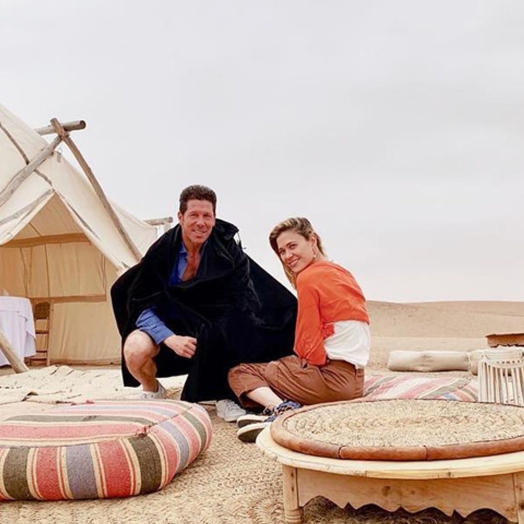 Excursiones en dromedario, paseos por el desierto... Las mil y una noches de Carla Pereyra y Simeone