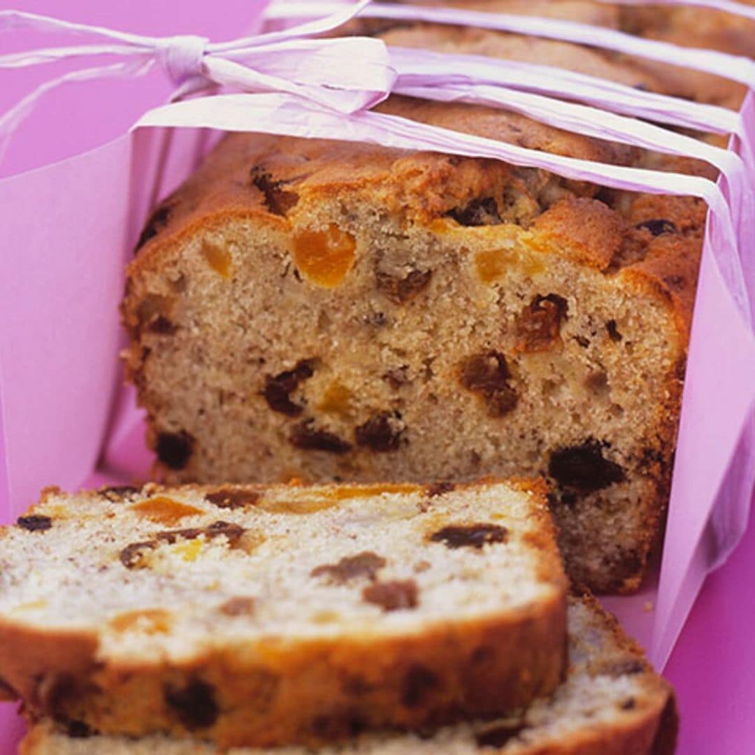 'Banana bread' con pasas y albaricoque