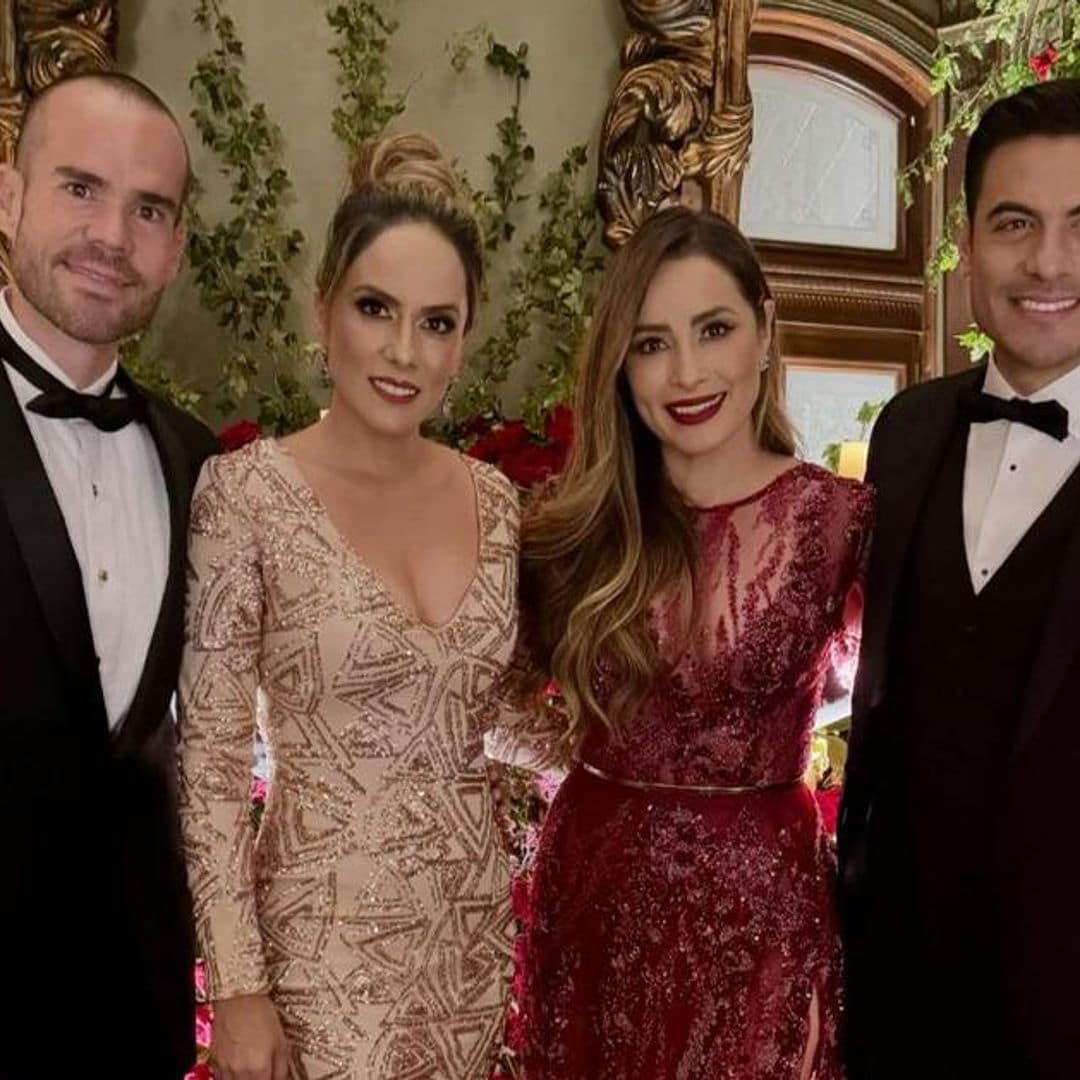 Con una romántica gala, Carlos Rivera celebra los 40 años de su esposa Cynthia Rodríguez