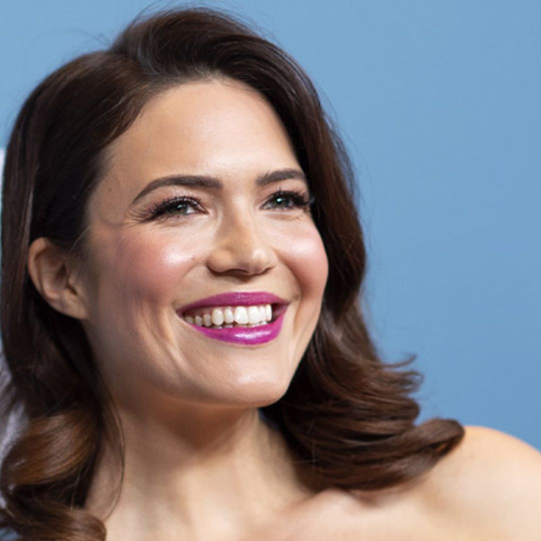Mandy Moore también se apunta al corte de pelo de moda
