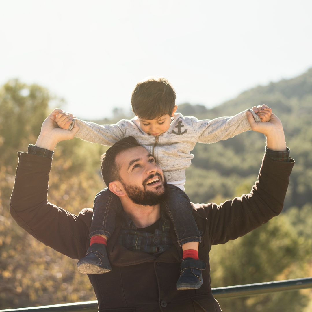 Día del Padre 2026: cuándo cae, dónde es festivo el 19 de marzo y qué puentes quedan en España