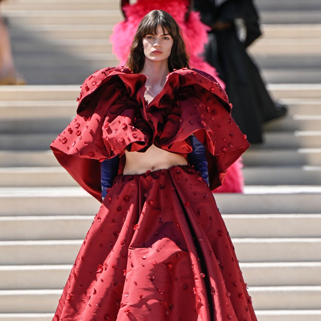 Los 4 momentazos de la Alta Costura de París vistos por nuestras editoras de moda en las últimas pasarelas