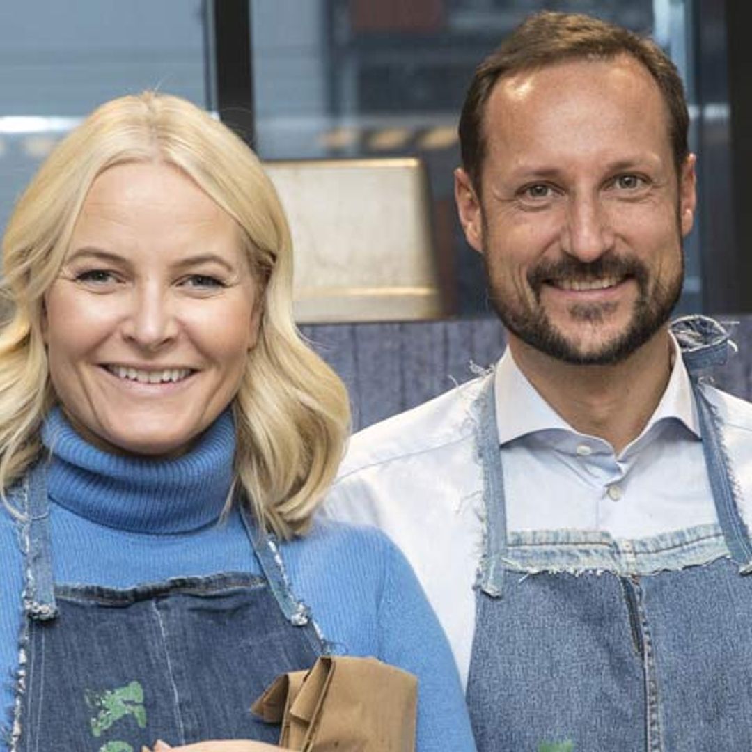 Ni te imaginas con quiénes pasarán el día de Nochebuena Haakon y Mette Marit de Noruega