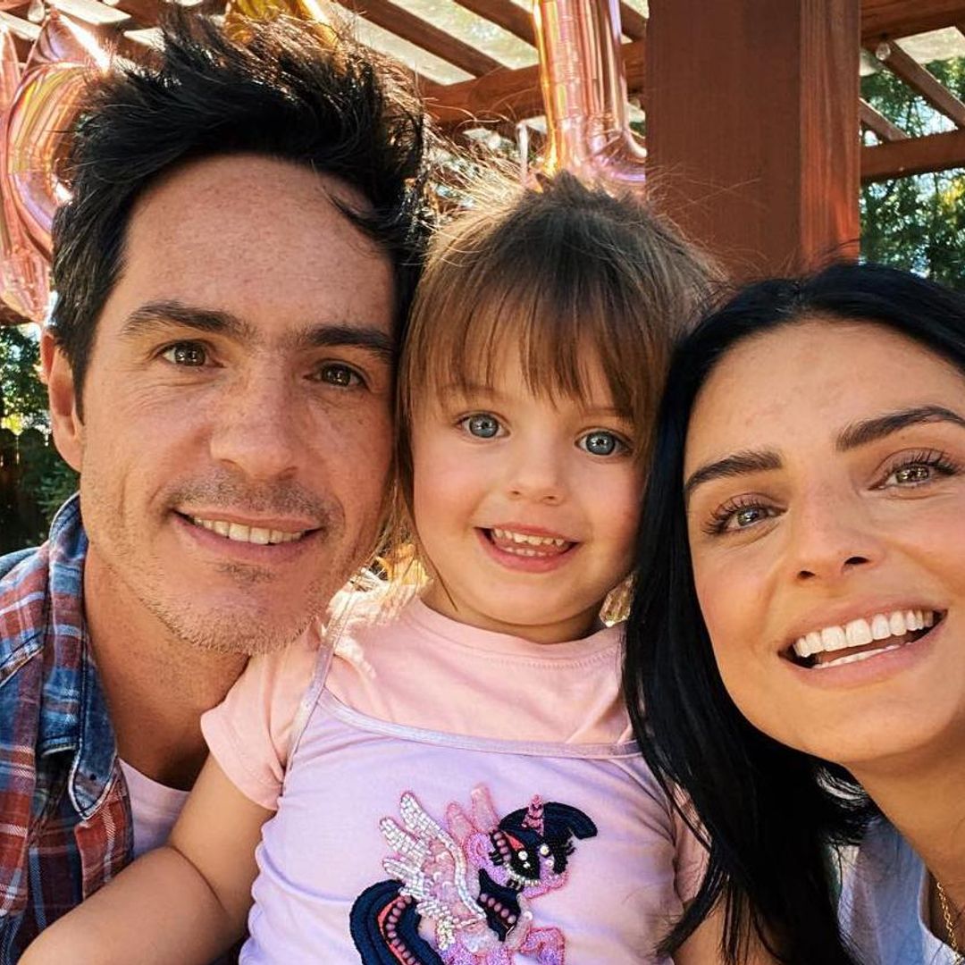 Aislinn Derbez revela cómo es la relación con su ex Mauricio Ochmann: ‘Nos queremos muchísimo’