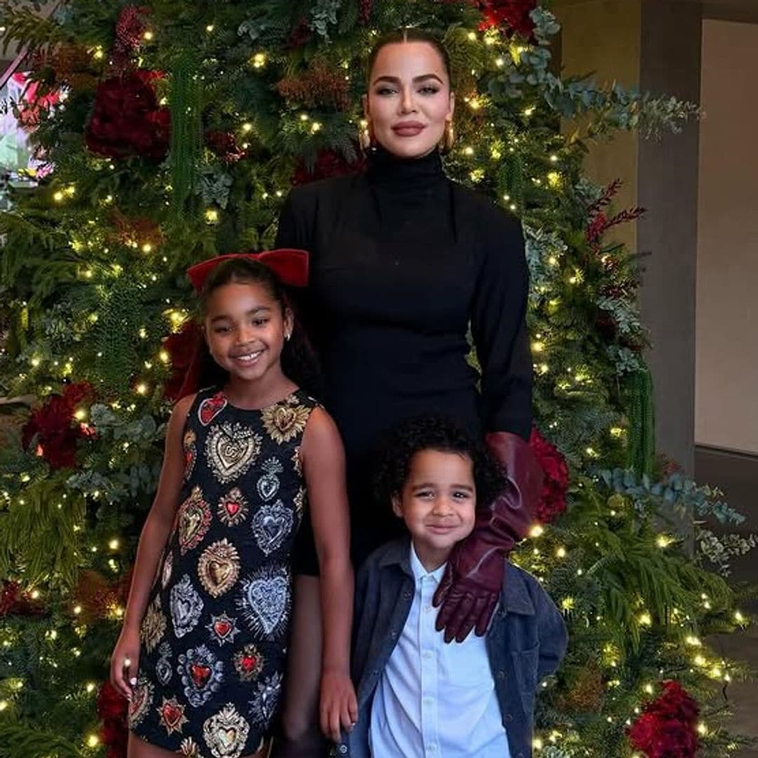 La familia de Khloé Kardashian recibe como regalo de Navidad un adorable cachorro