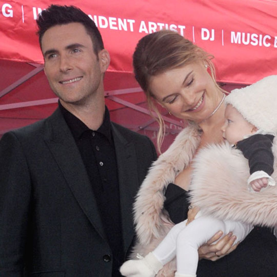 ¡Adorable! Adam Levine recibe su estrella de la fama, pero es su hija quien se lleva el protagonismo