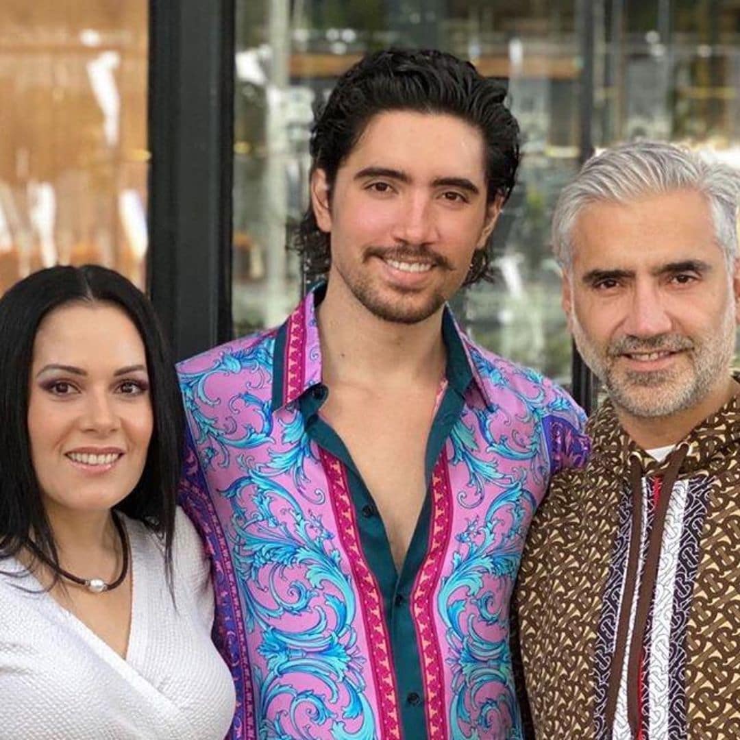 Alex Fernández celebra su cumpleaños 27 rodeado por el amor de sus padres