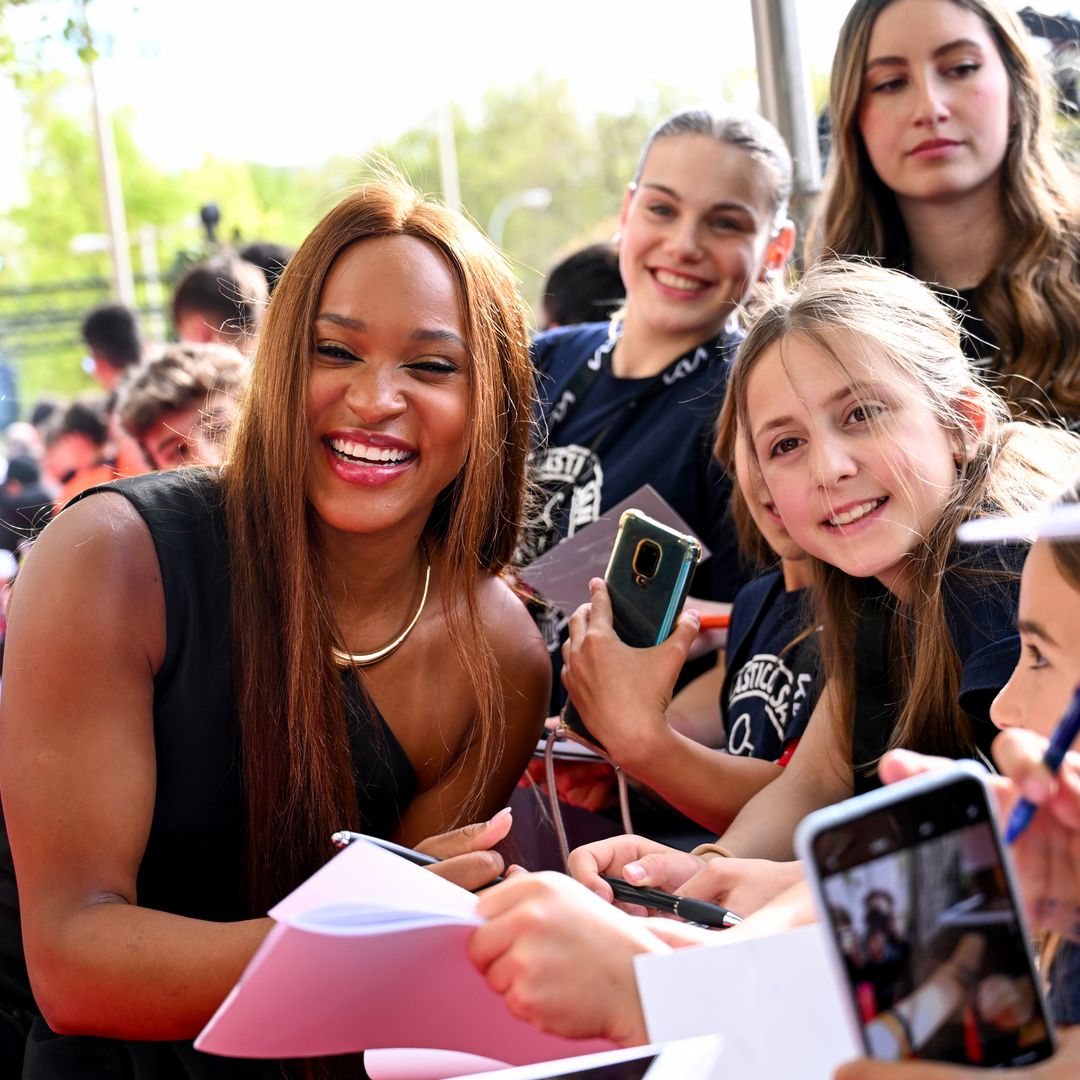 Rebeca Andrade, la gimnasta que le arrebató el oro a Simone Biles, nos confiesa cómo es la relación entre ellas