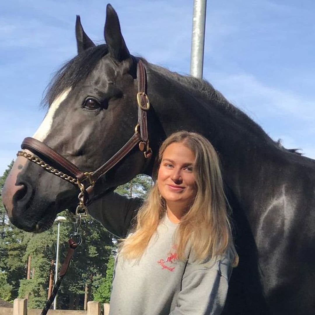 Sofía, la hija de Roman Abramovich que triunfa como 'influencer curvy', se compromete