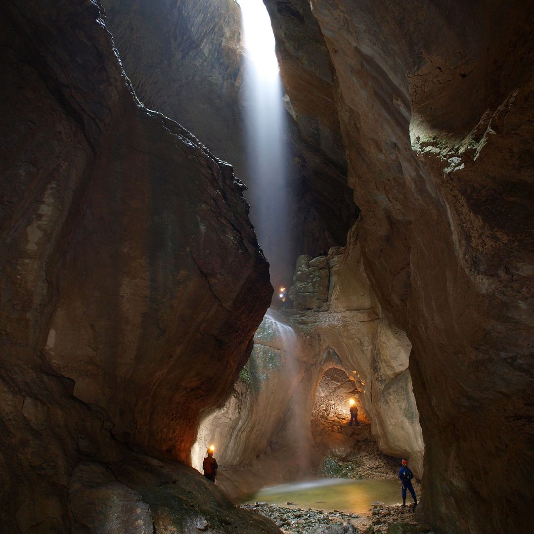 Cueva Palomera, Ojo Guareña, Burgos