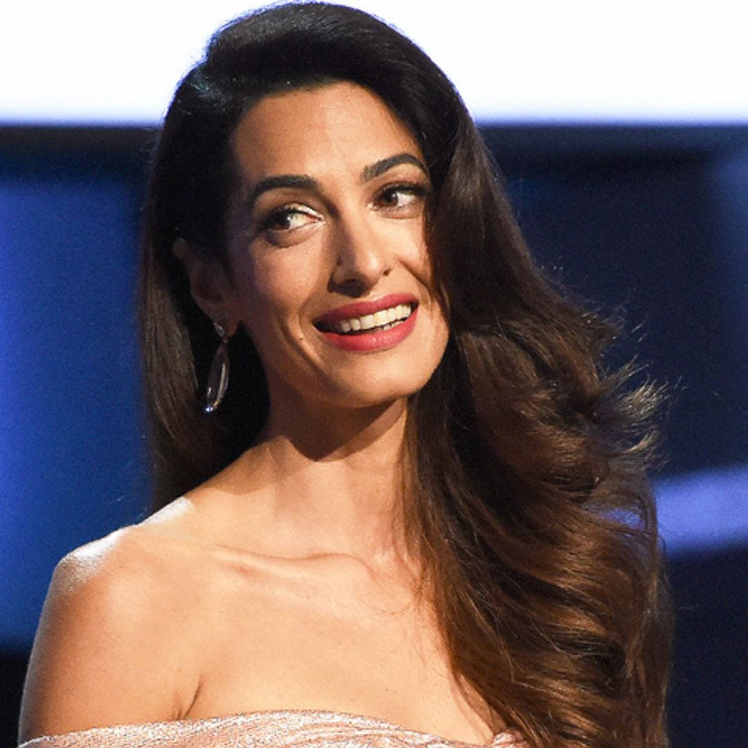 Amal Clooney habla sobre su experiencia como refugiada libanesa en el Reino Unido
