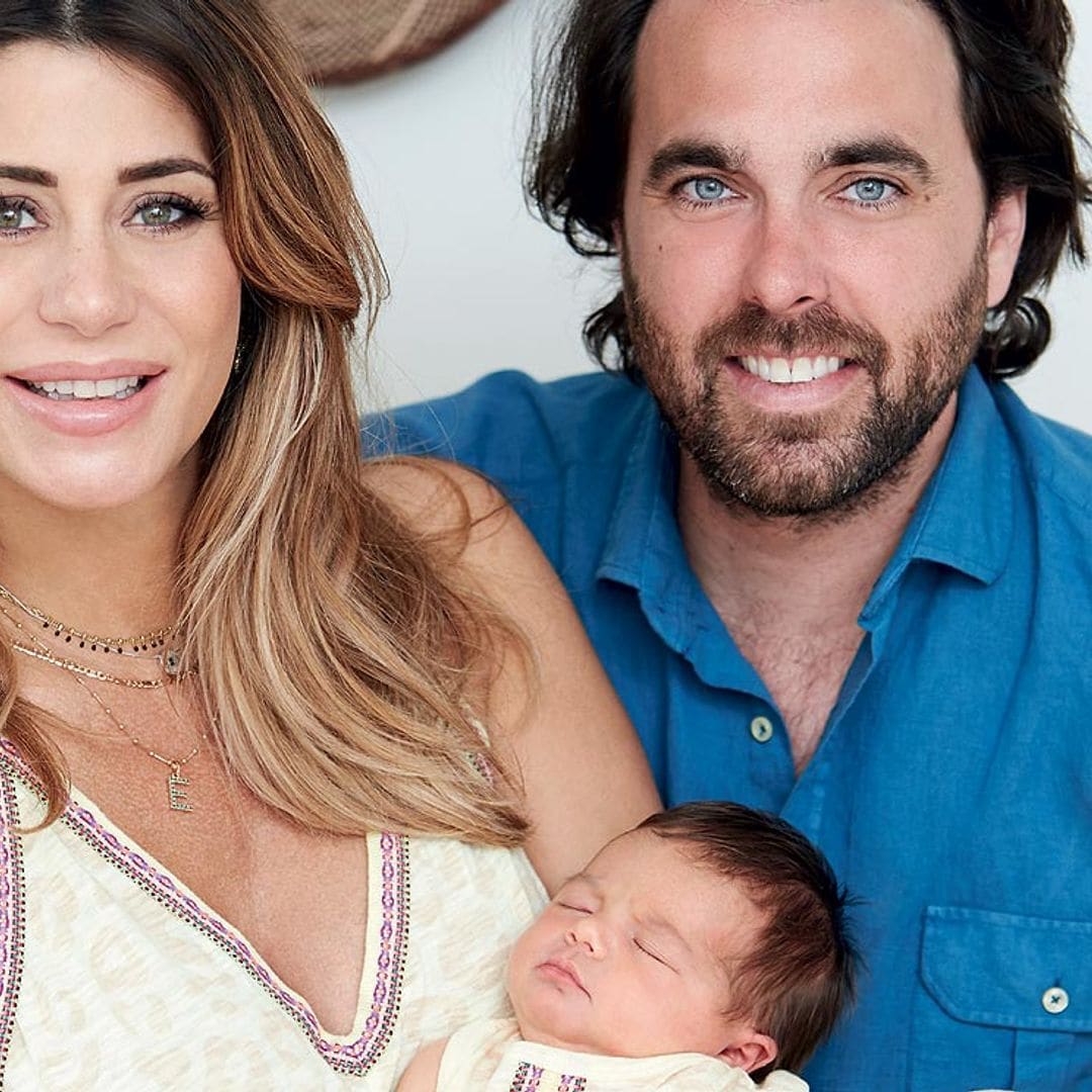 En ¡HOLA!: Elena Tablada y Javier Ungría nos presentan a su hija, Camila