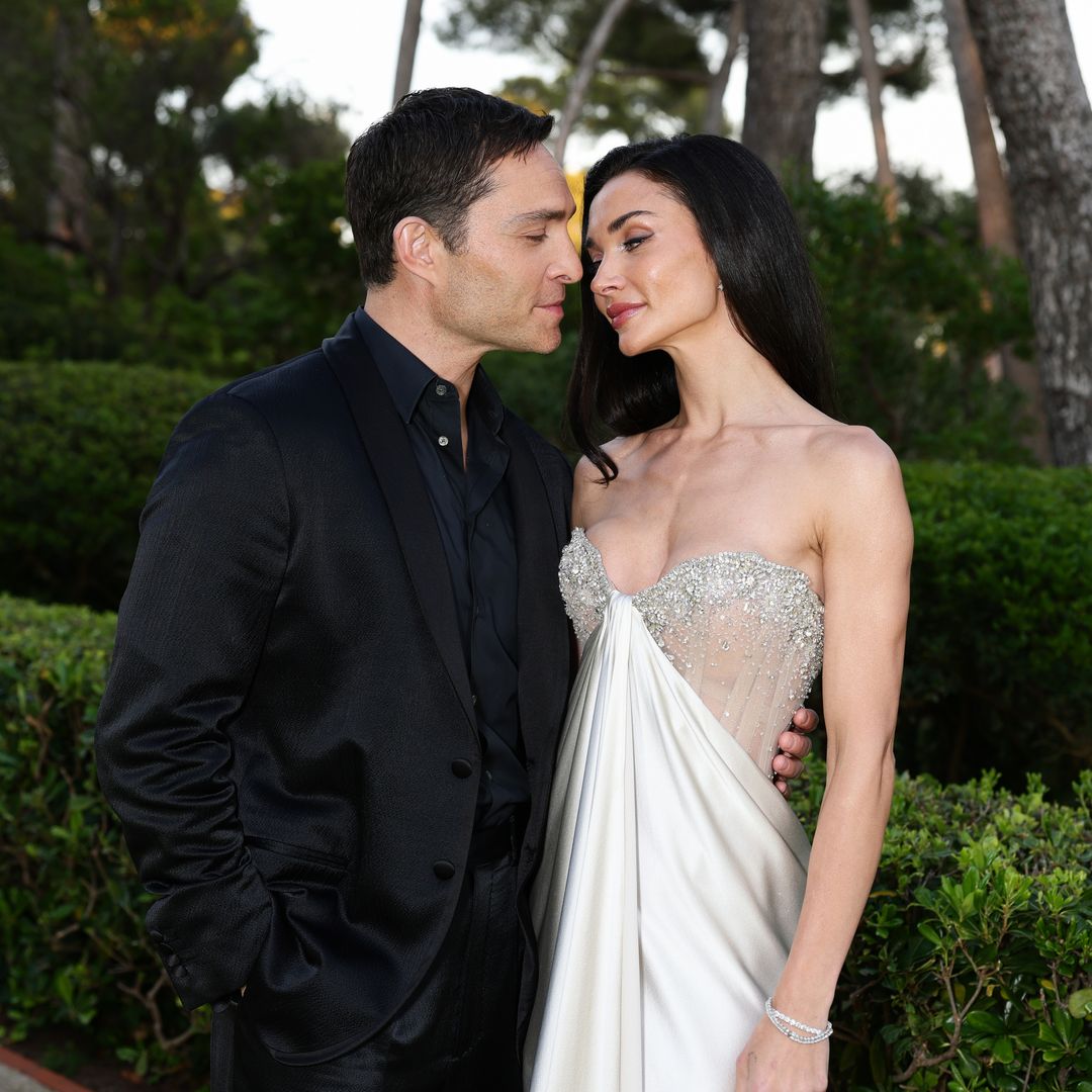 El actor Ed Westwick y su mujer, Amy Jackson: Palma de Oro a la pareja más elegante del Festival de Cannes 2026