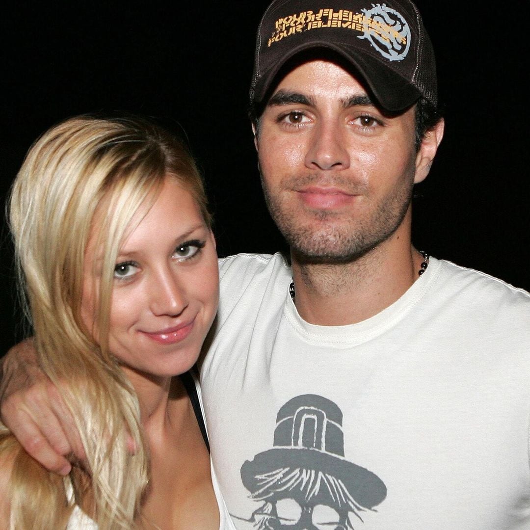 Enrique Iglesias y Anna Kournikova ya son marido y mujer, según el hermano del cantante