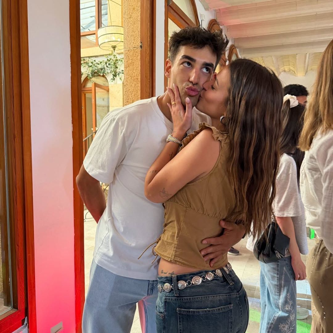 La dedicatoria más íntima de Laura Escanes a Joan Verdú en su 31 cumpleaños: "Por ti. Por nosotros. Felices 31, amor mío"