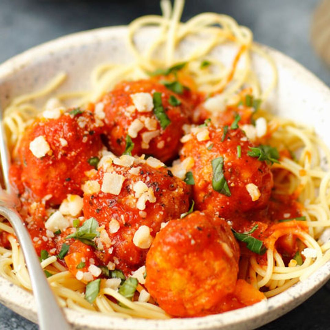 Espaguetis con albóndigas vegetales