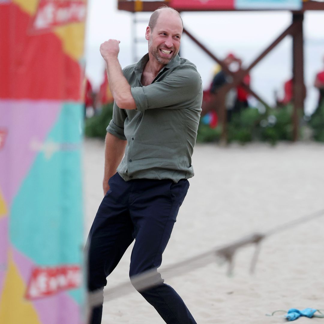 Sin Kate Middleton y en modo samba: el príncipe Guillermo aterriza en Río de Janeiro para darlo todo