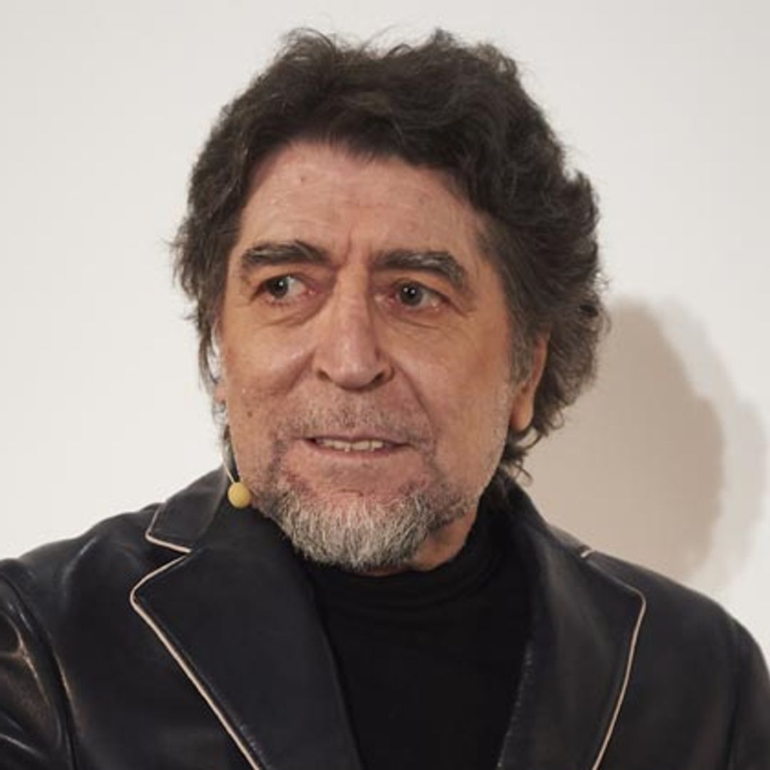 Joaquín Sabina reaparece tras su operación de estómago