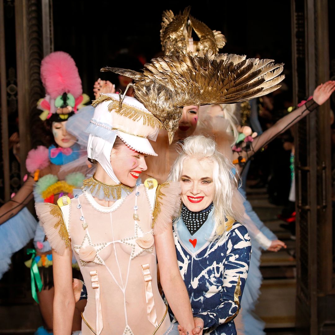 Pam Hogg durante su desfiles de Otoño/Invierno 2018