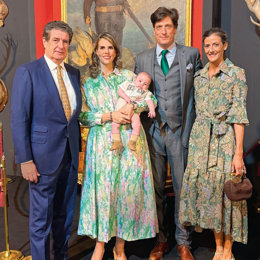 De Rafael de Medina y Clara Caruana a María Dolores de Cospedal: las fotos no vistas de la cita más especial de la duquesa de Cardona