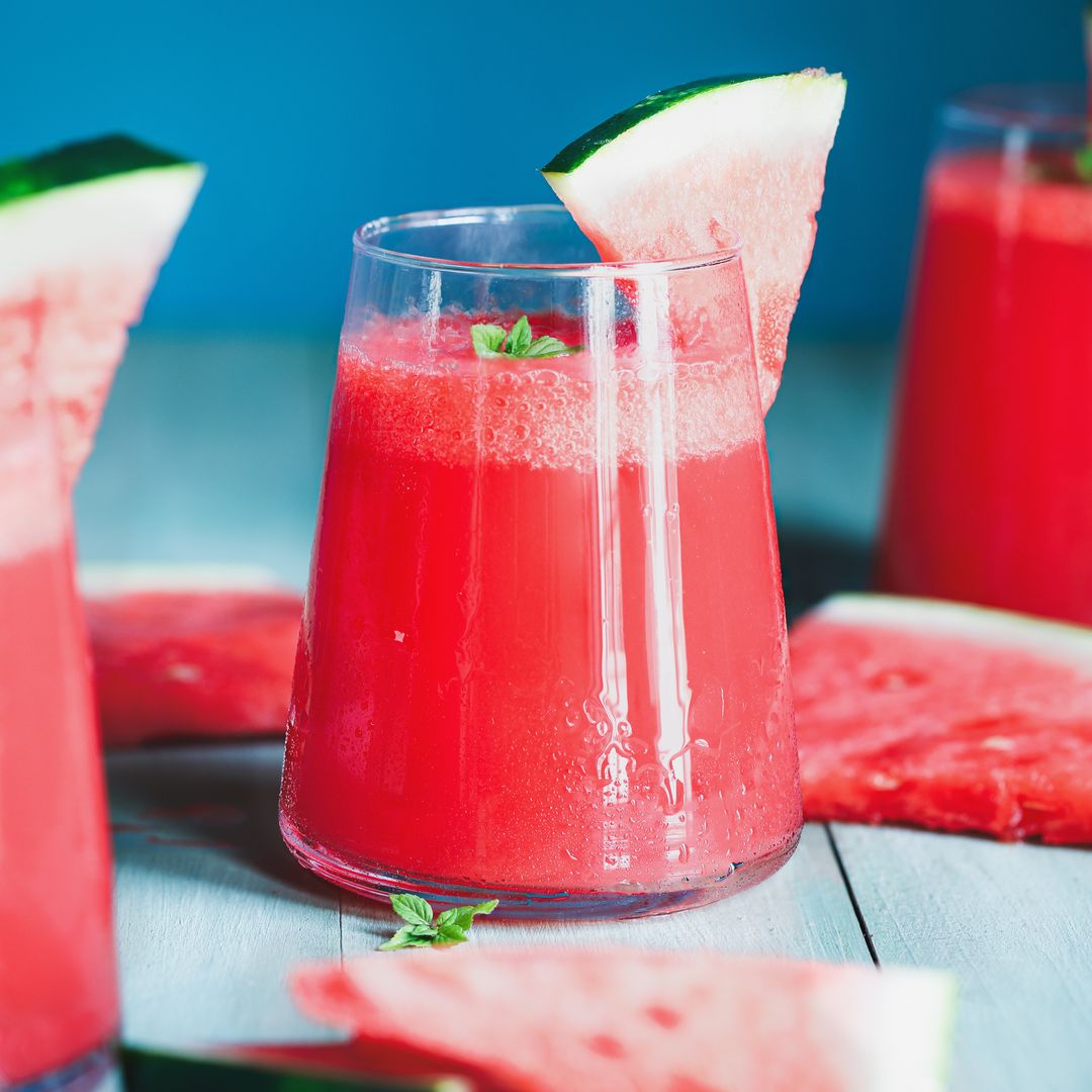 No solo a mordiscos: 8 ideas para saborear la sandía y disfrutarla, trago a trago