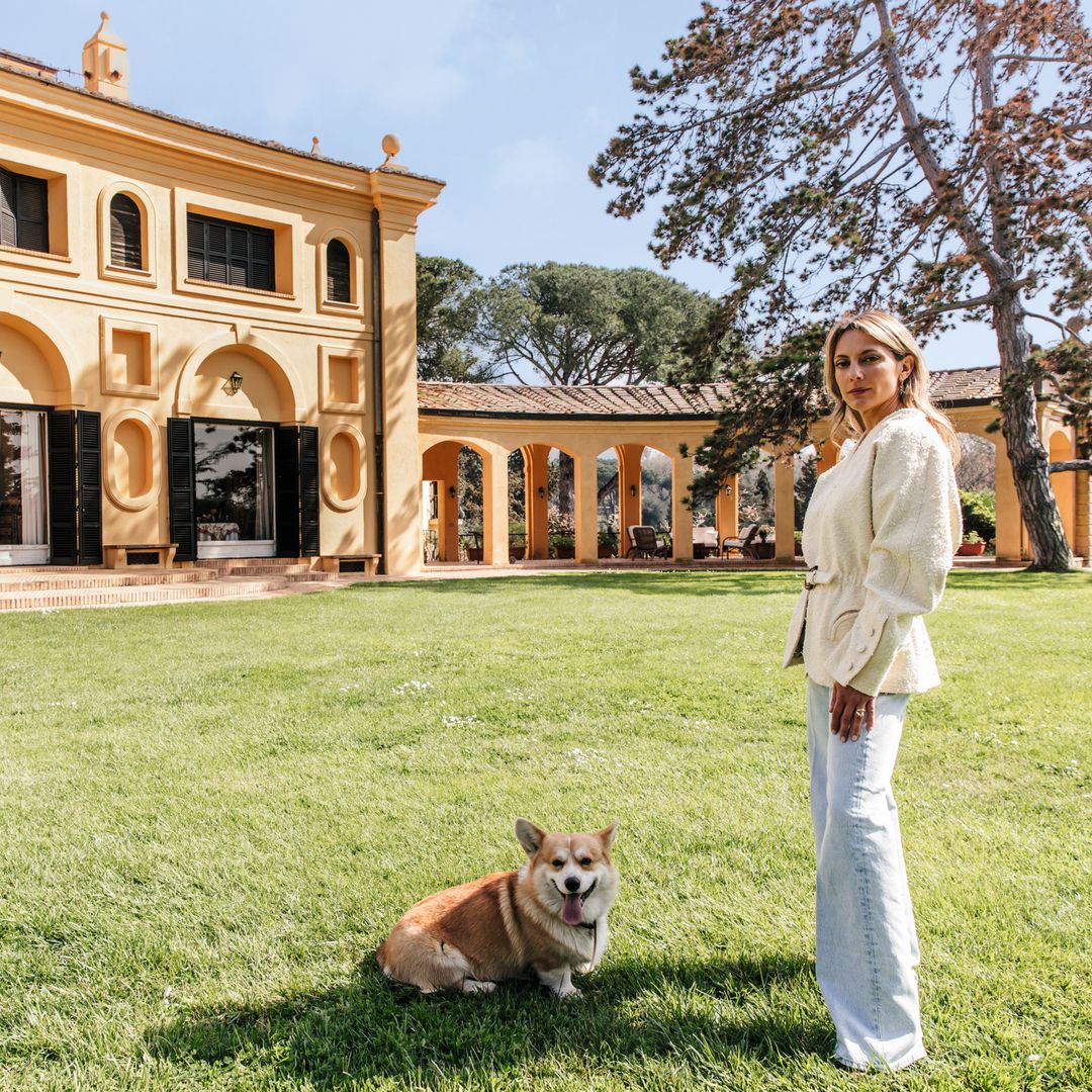 Maria Sole Torlonia, heredera de dos grandes dinastías de Italia, nos recibe en su finca familiar: "Todo lo que existe hoy aquí fue imaginado y creado por mis abuelos desde el principio"